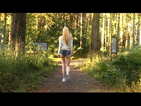 ❤️ Smuk kvinde bevæger sig langsomt, ikke nøgen video ❤ Hjemmelavet porno at da.kanalmoscow.ru ❌️❤