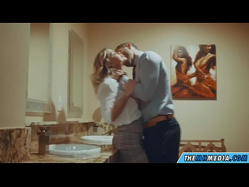 ❤️ Når en barmfagre blondine forfører dig på et offentligt toilet ❤ Hjemmelavet porno at da.kanalmoscow.ru ❌️❤